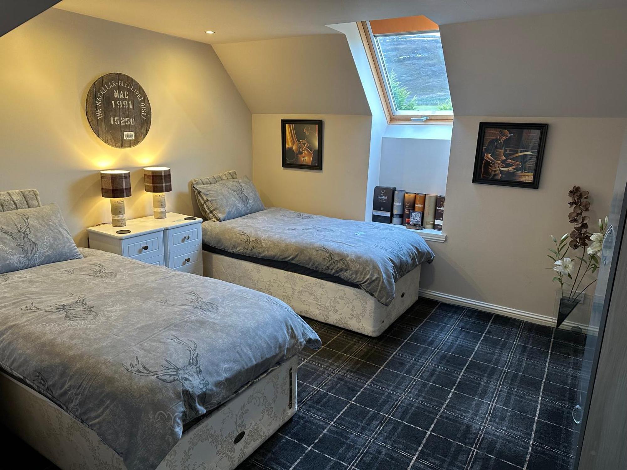 The Gables Whisky B&B Dufftown Exterior photo